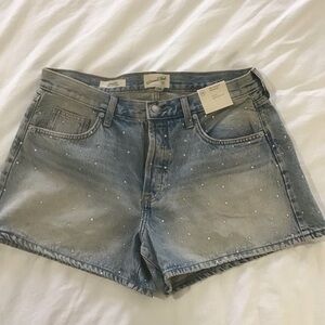 Universal Thread 90’s Baggy Shorts, Mid Rise, Relaxed Hip & Leg, Size 10 NWT